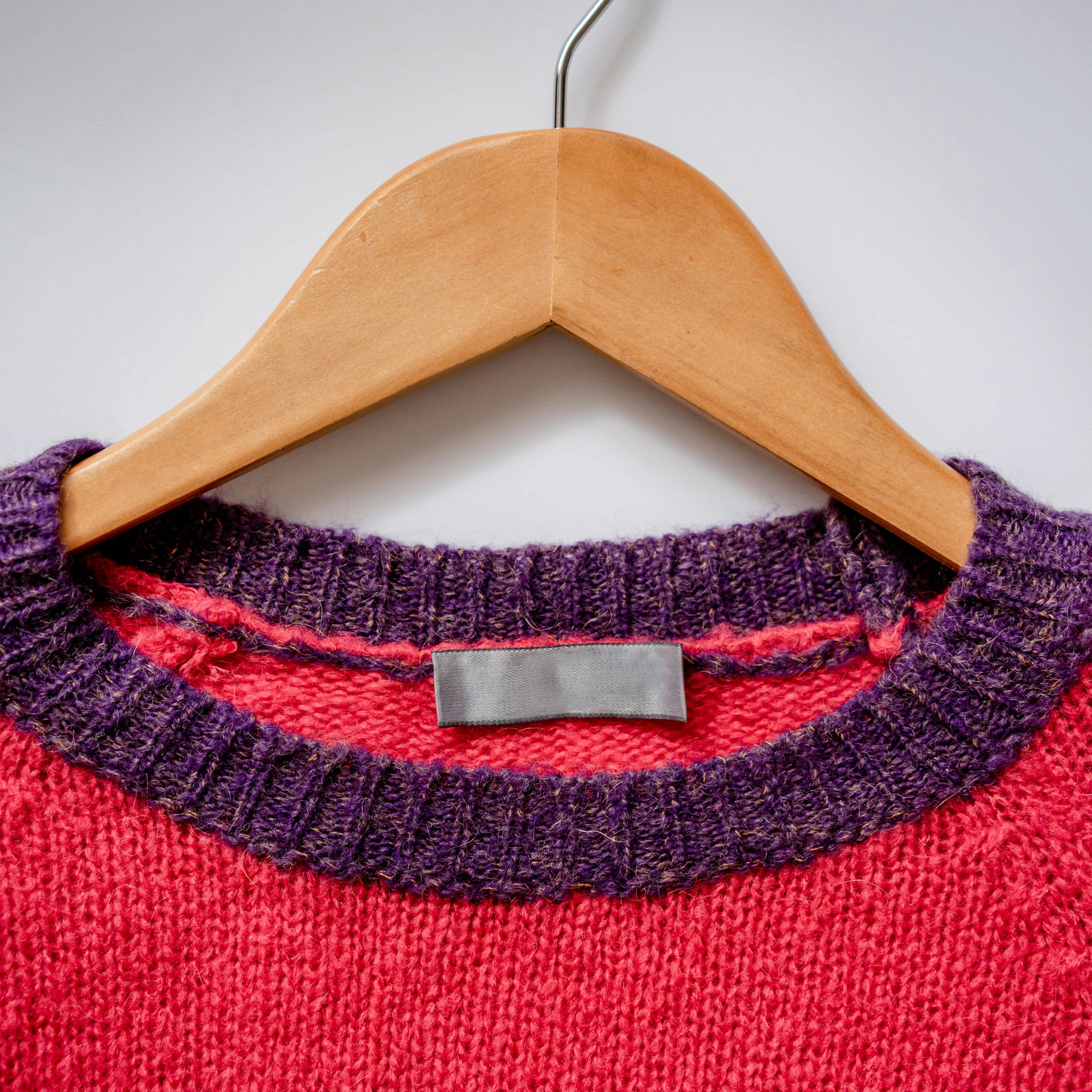 The Best Hangers for Jumpers: Keep Your Knitwear in Perfect Shape